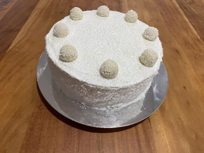 Raffaello Coconut Cake