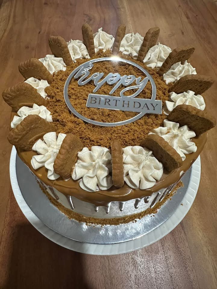 Biscoff Cake